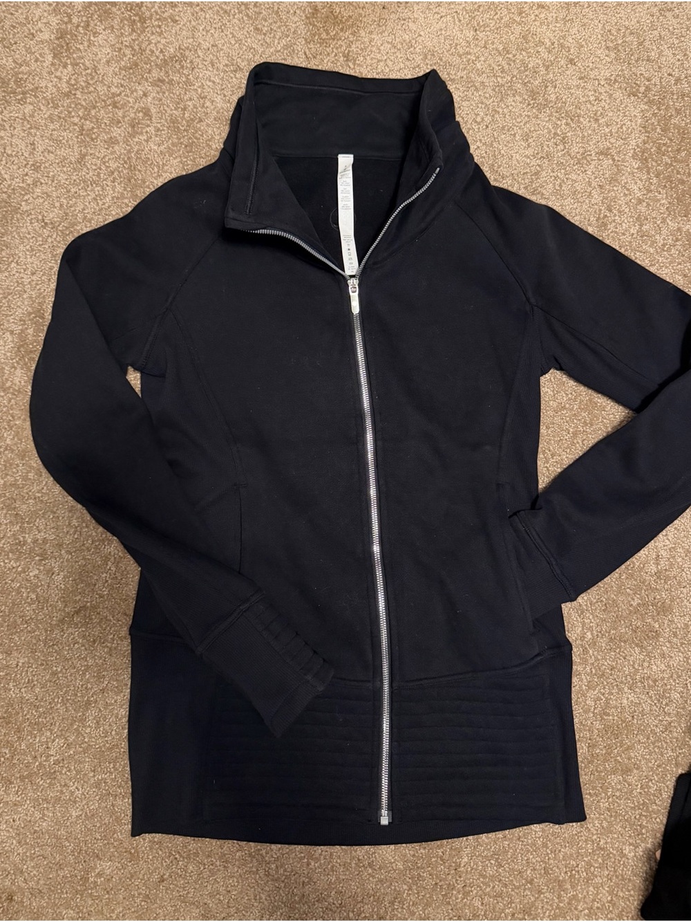 Lululemon Athletica Radiant Jacket with Thumb Holes Size 8